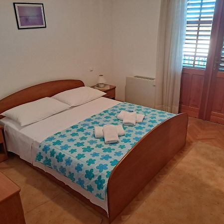Apartment With Splendid Sea View Trogir Kültér fotó