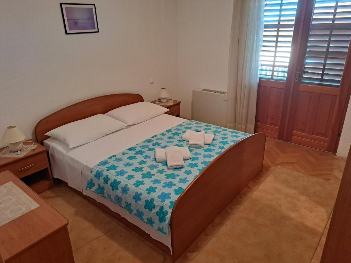 Apartment With Splendid Sea View Trogir Kültér fotó