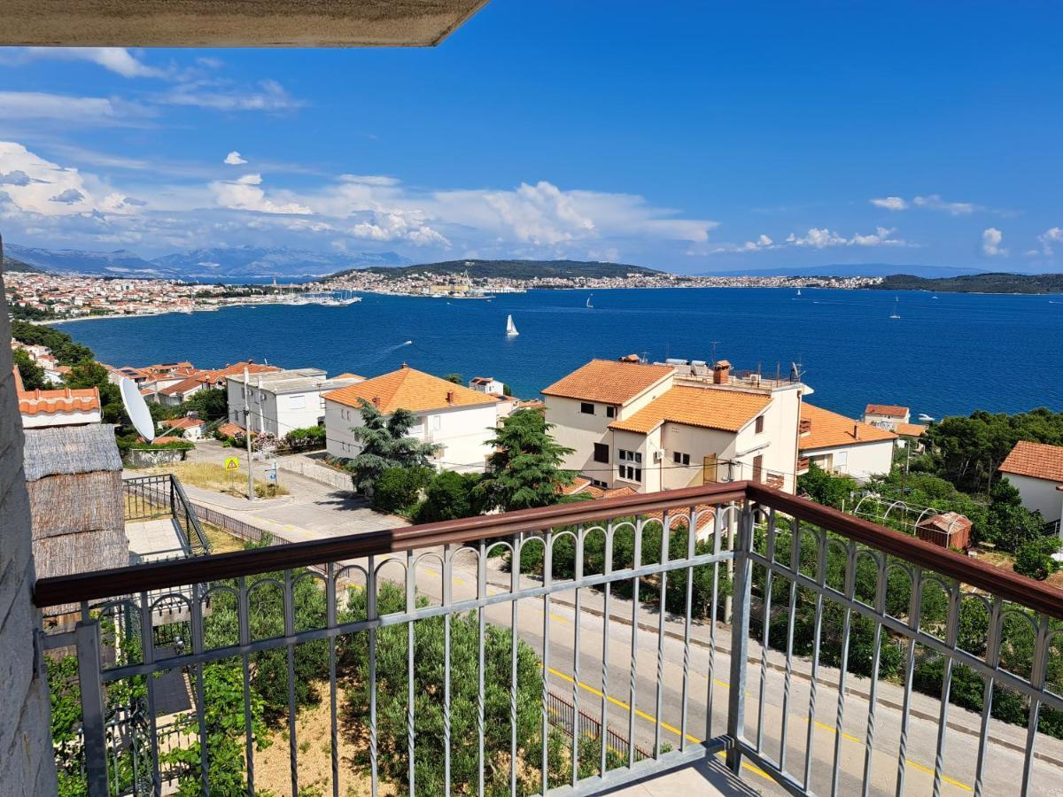 Apartment With Splendid Sea View Trogir Kültér fotó