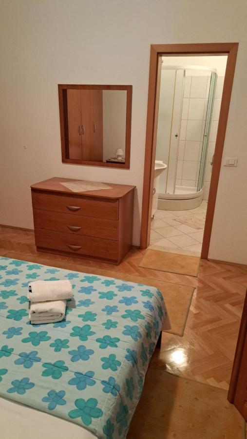 Apartment With Splendid Sea View Trogir Kültér fotó