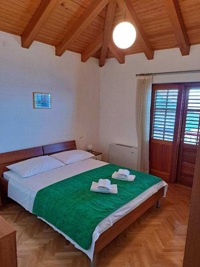 Apartment With Splendid Sea View Trogir Kültér fotó