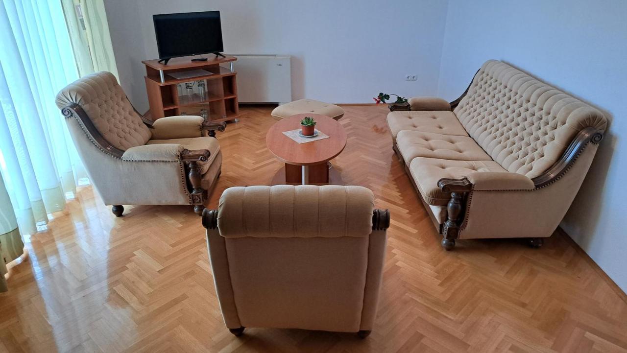 Apartment With Splendid Sea View Trogir Kültér fotó