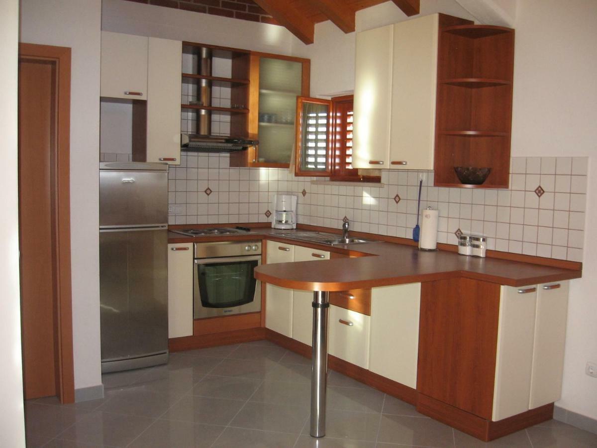 Apartment With Splendid Sea View Trogir Kültér fotó