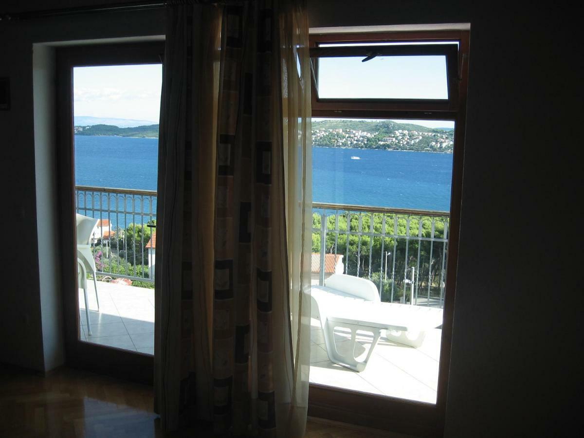 Apartment With Splendid Sea View Trogir Kültér fotó