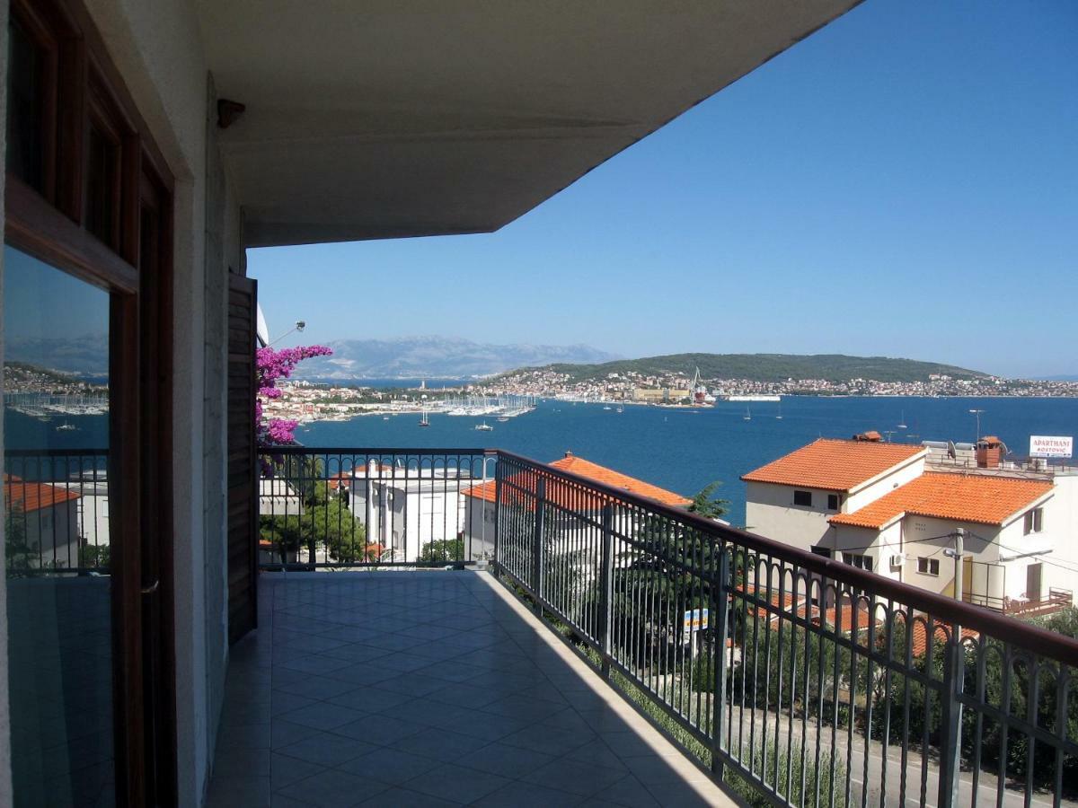 Apartment With Splendid Sea View Trogir Kültér fotó