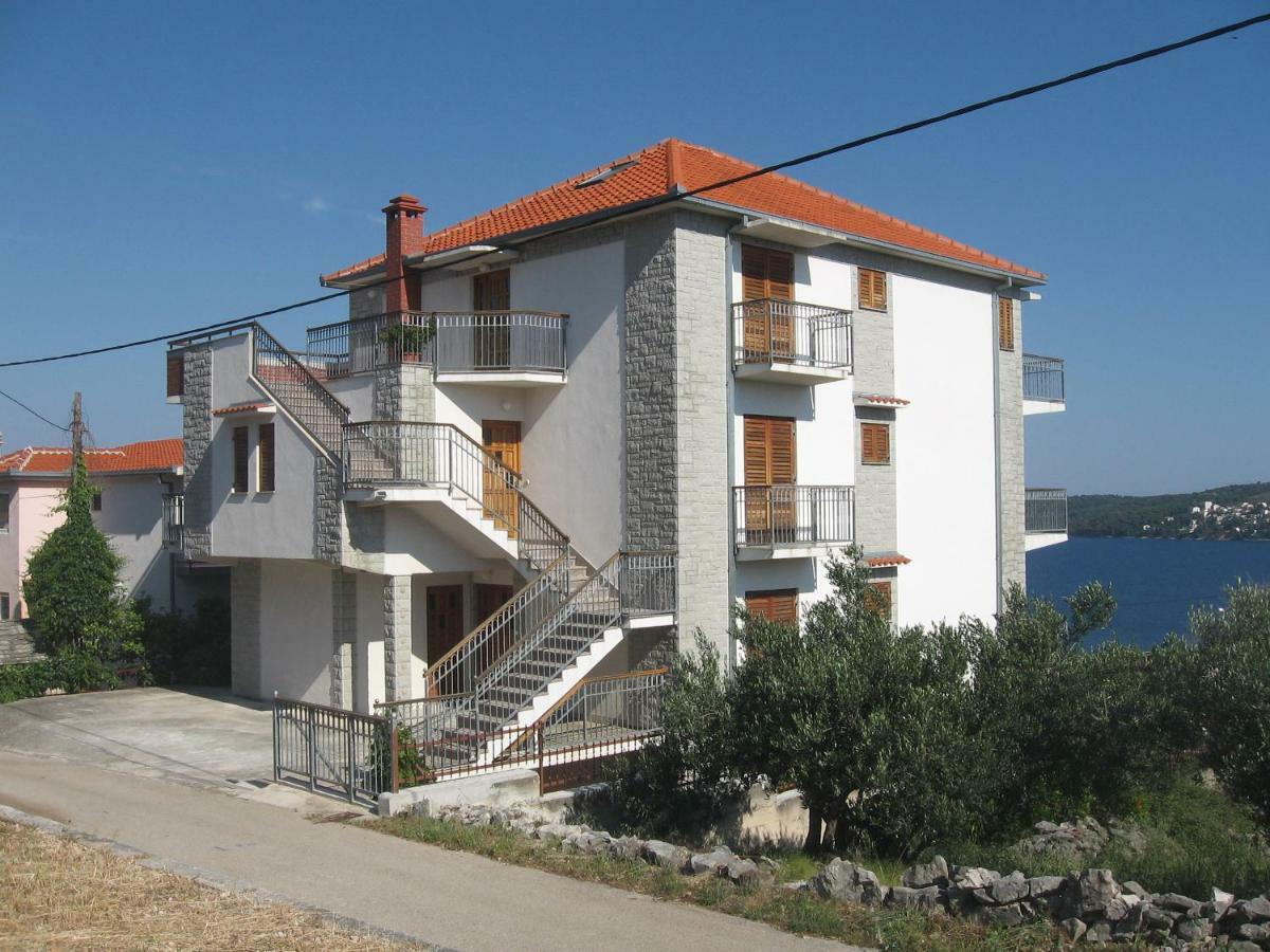 Apartment With Splendid Sea View Trogir Kültér fotó