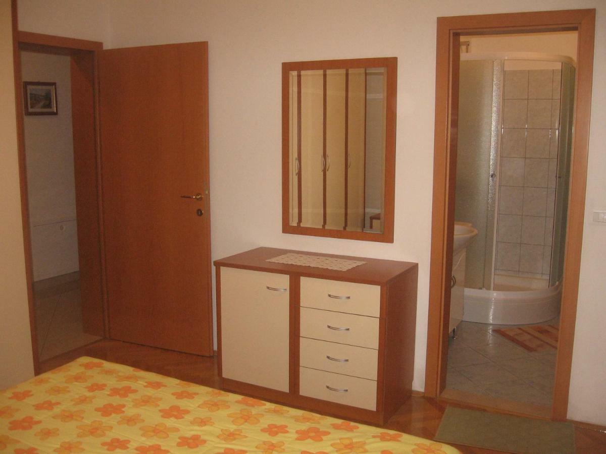 Apartment With Splendid Sea View Trogir Kültér fotó