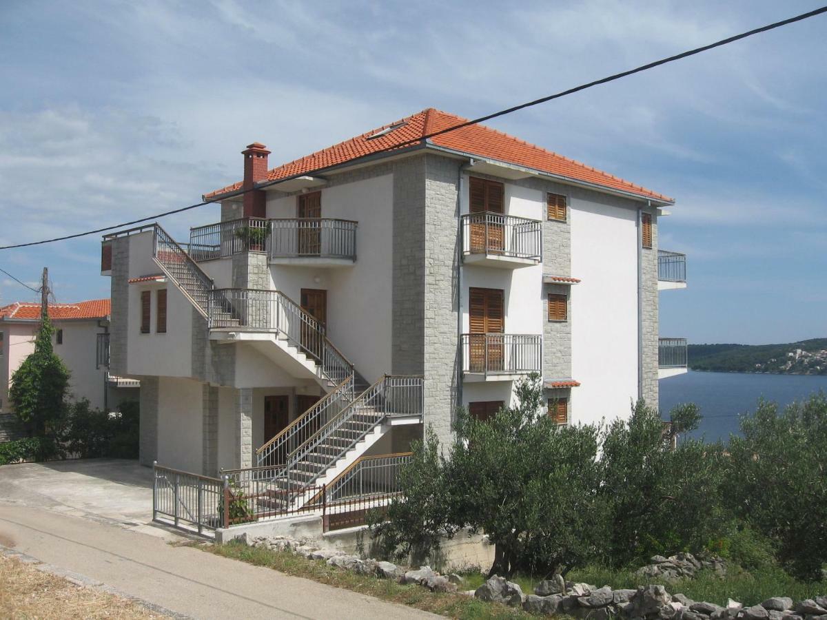 Apartment With Splendid Sea View Trogir Kültér fotó
