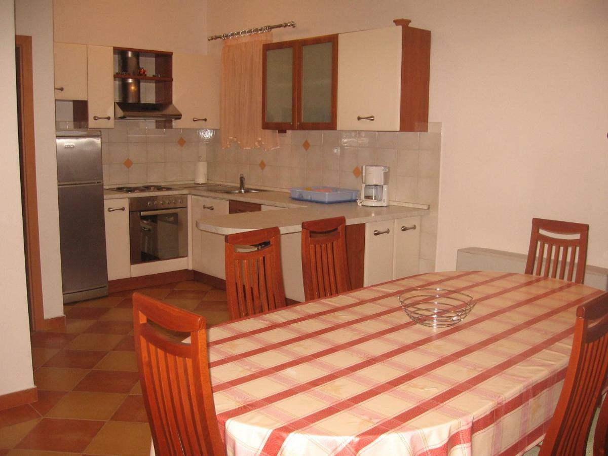 Apartment With Splendid Sea View Trogir Kültér fotó